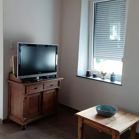 Meyer Apartment Heckenmunster